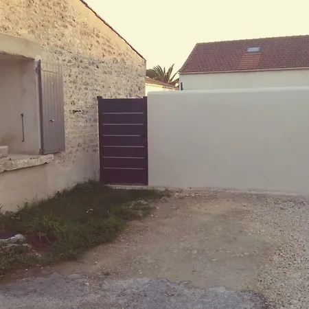 Holiday home Maisonette De Pays Classee 3 Etoiles *